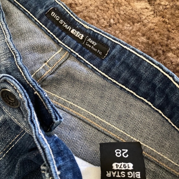 Big Star Shorts - Picture 2 of 4